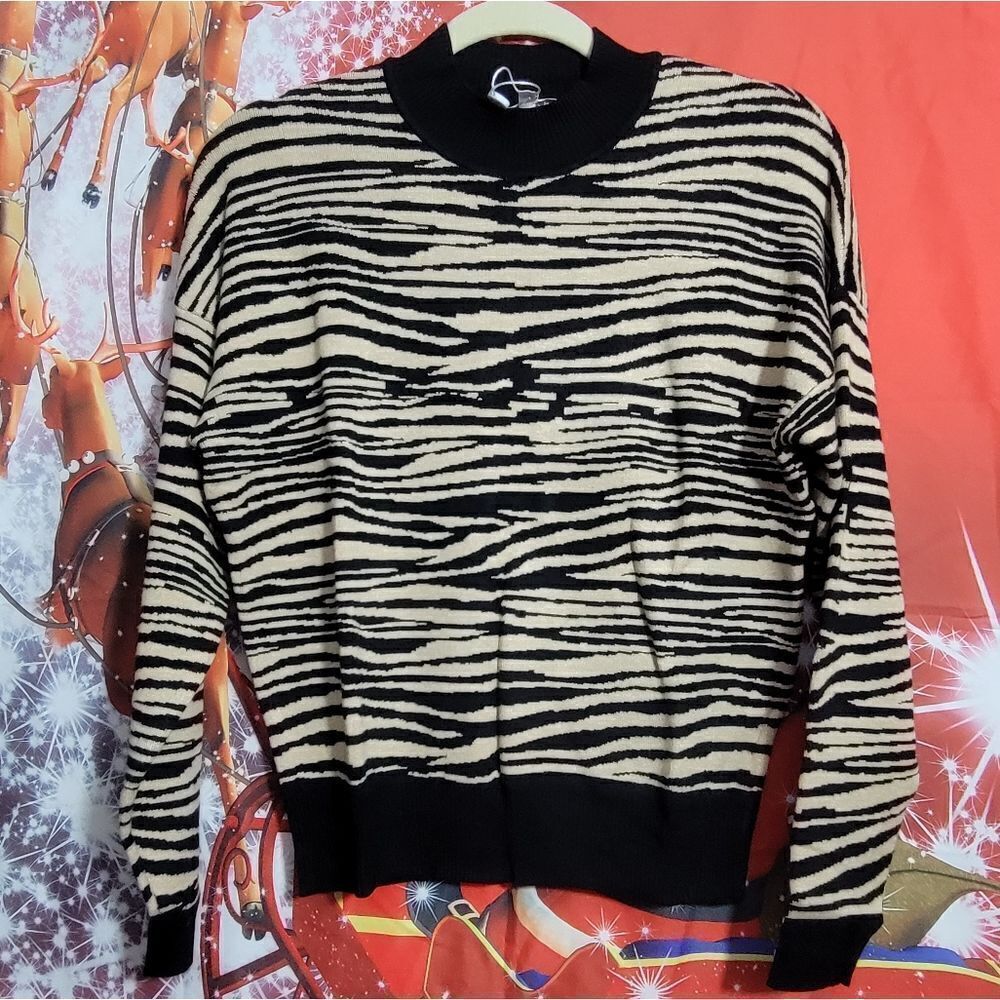 WAYF Sweater